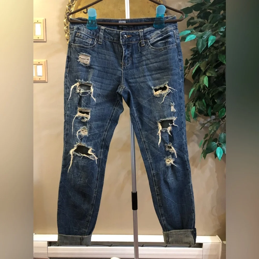 Distressed Blue Jeans - Picture 1 of 3